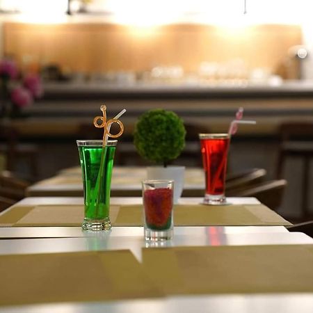 Elohim Hotel Sentani Jayapura Ngoại thất bức ảnh